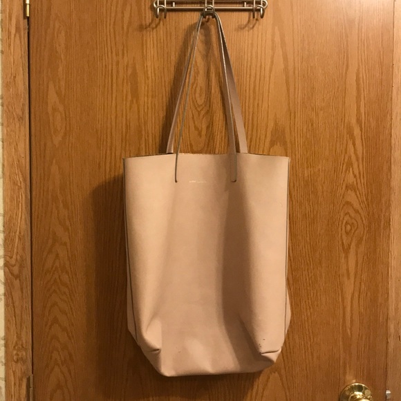 WANT Les Essentiels Handbags - ASO Anastasia Steele- Logan tote.